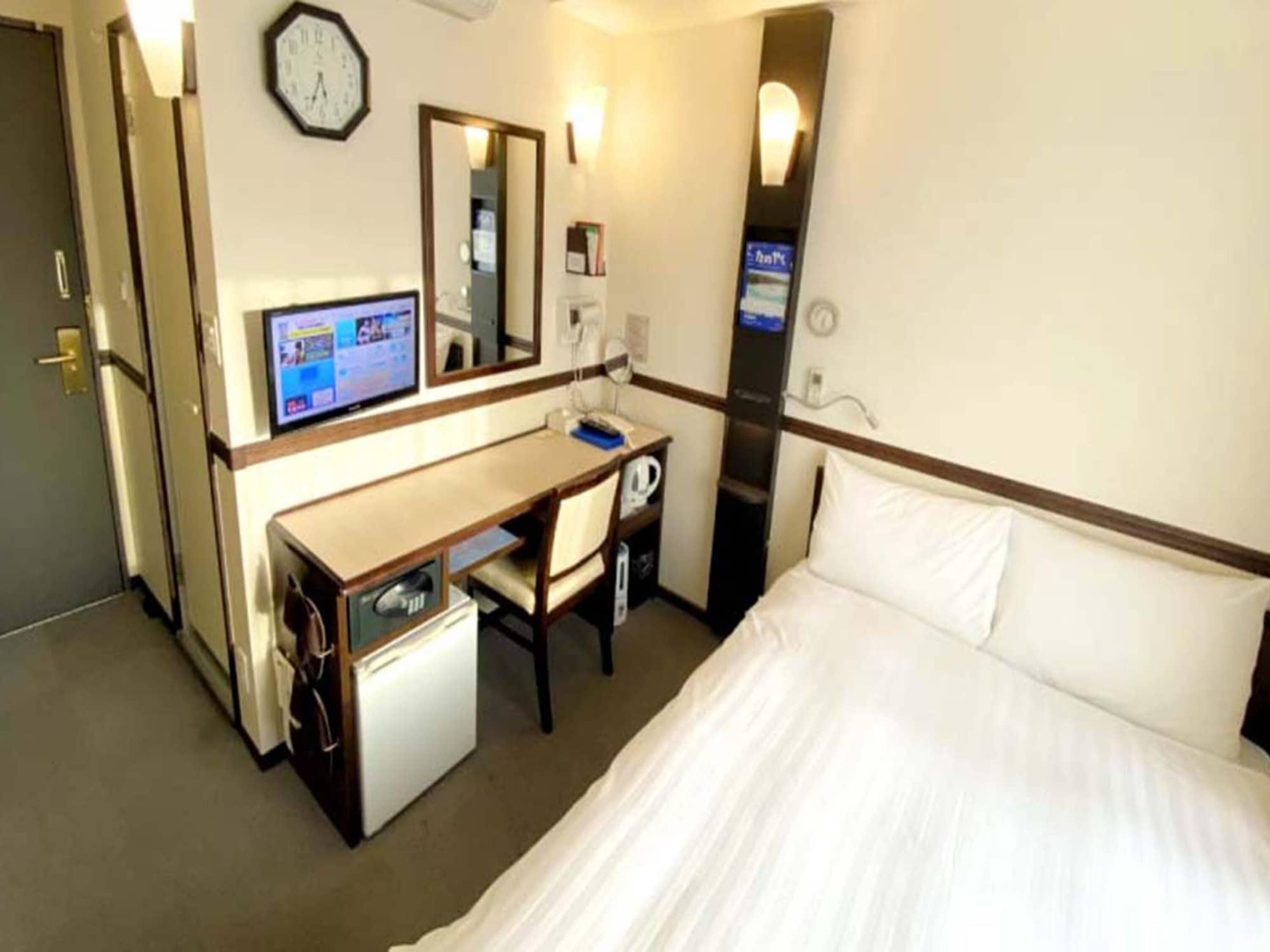 Toyoko Inn Tokyo Shinagawa Hatanodai Eki Minami Guchi Exterior foto